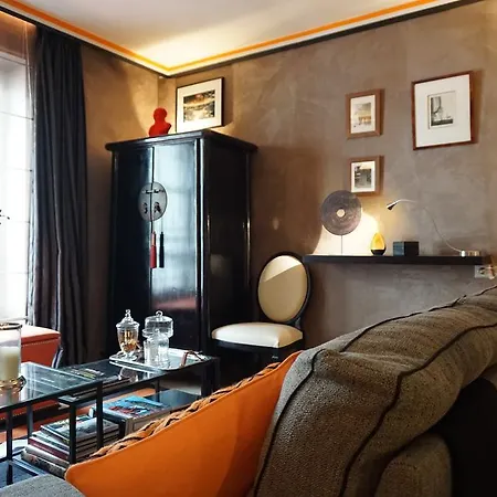 Appartamento Rue De Ponthieu 8 Parigi
